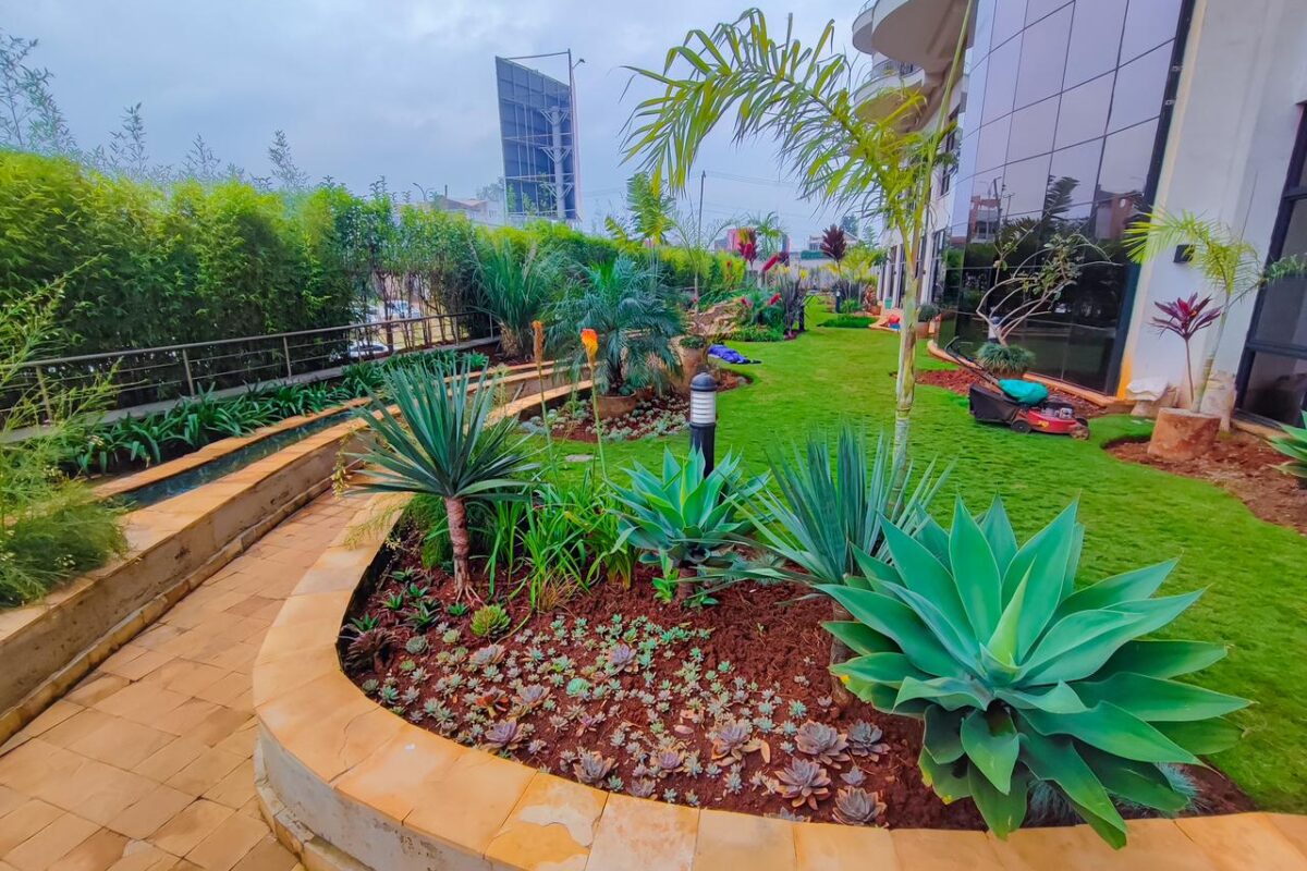 Furnished 2 Bedroom Apartment