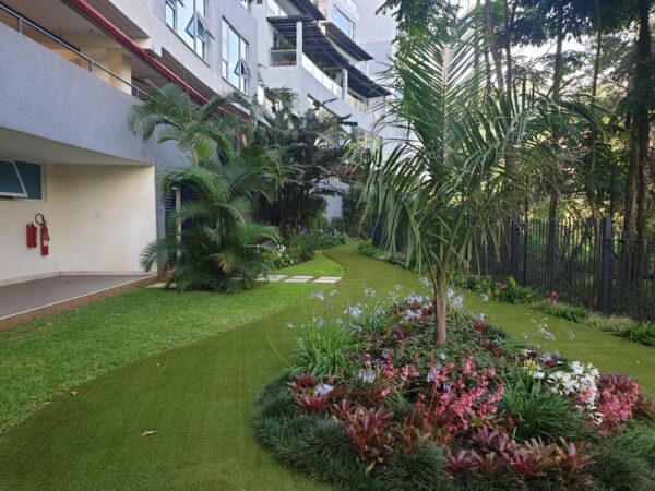 4 Bedroom Modern Luxury Apartment