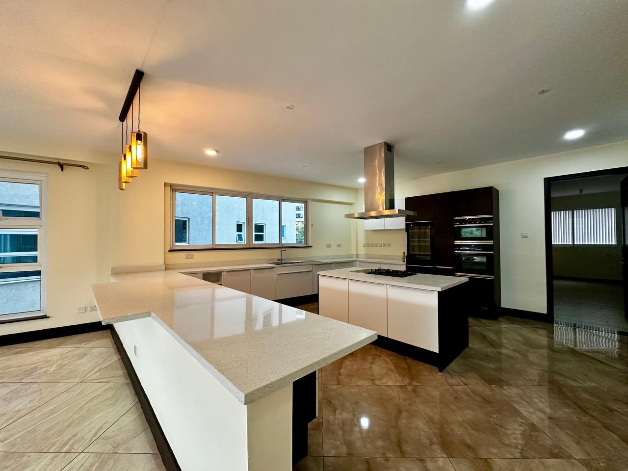 3 Bedroom Fully Furnished Luxury Apartment